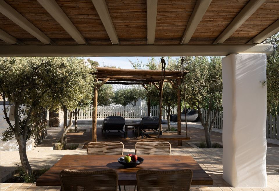 Hotel Ikies of Mykonos, Exterior, Garden