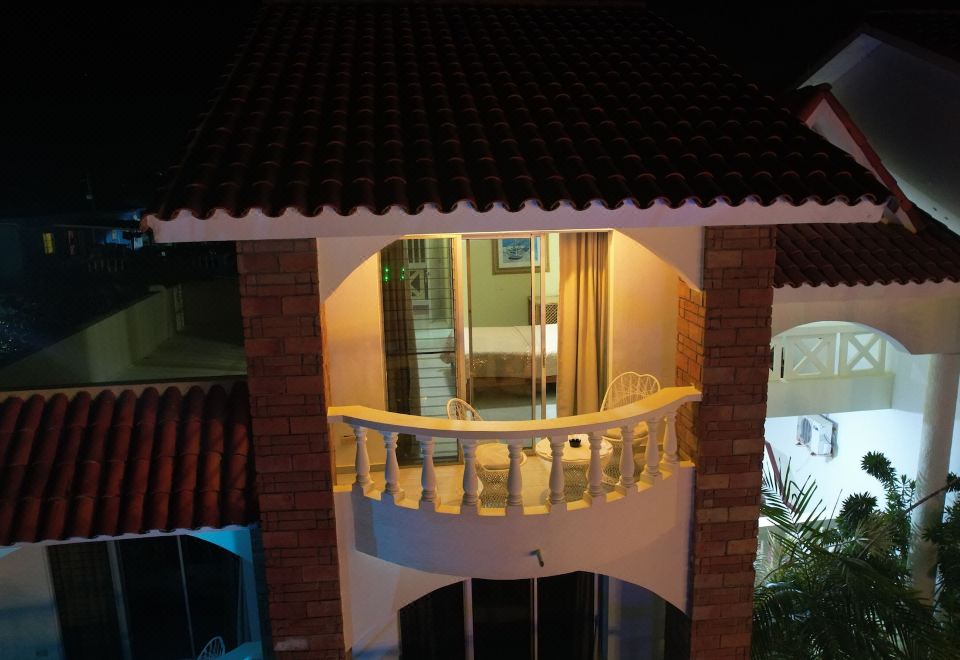Hotel Voramar Sosua - Henk Prakken, Exterior, Hotel Exterior