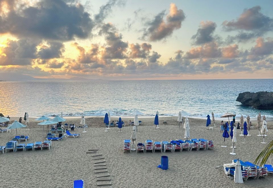 Hotel Costa del Sol, Leisure & Recreation, Beach