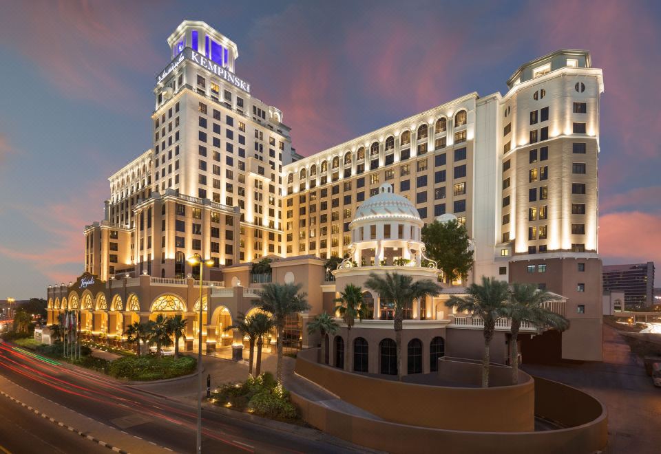 Hotel Kempinski Hotel Mall of the Emirates Dubai, Exterior, Hotel Exterior
