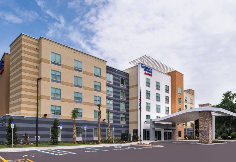 Hotel Fairfield Inn & Suites Orlando East/UCF Area, Exterior, Hotel Exterior