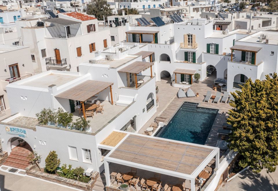 Hotel Spiros, Exterior, Hotel Exterior