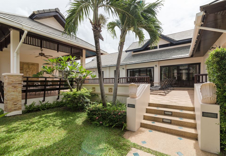Hotel 4 Bedroom Private Bali Style Villa HH1, Exterior, Hotel Exterior