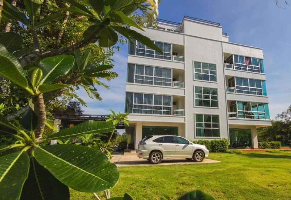 Hotel The Pano Hotel and Residence, Exterior, Hotel Exterior