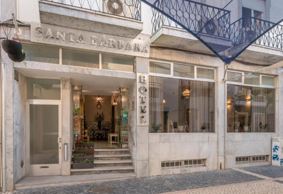 Hotel Santa Barbara, Exterior, Hotel Exterior