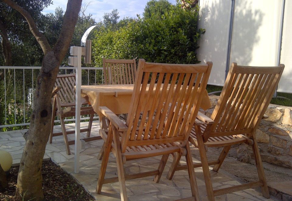 Hotel Apartments Villa Sonia & Teo Hvar, Exterior, Garden