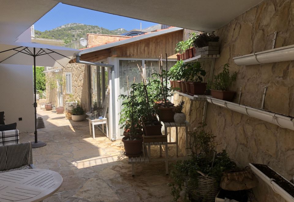 Hotel Casa di Lavanda, Exterior, Garden
