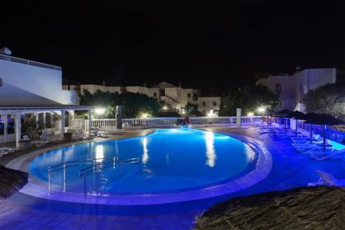 Hotel The Monkey House Apartment - A Jungle of Comfort, Leisure & Recreation, Outdoor Swimming Pool