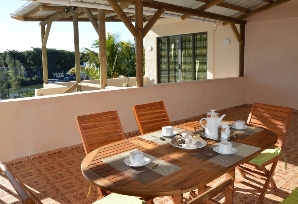 Hotel Riverside Holiday Home, Dining, Restaurant