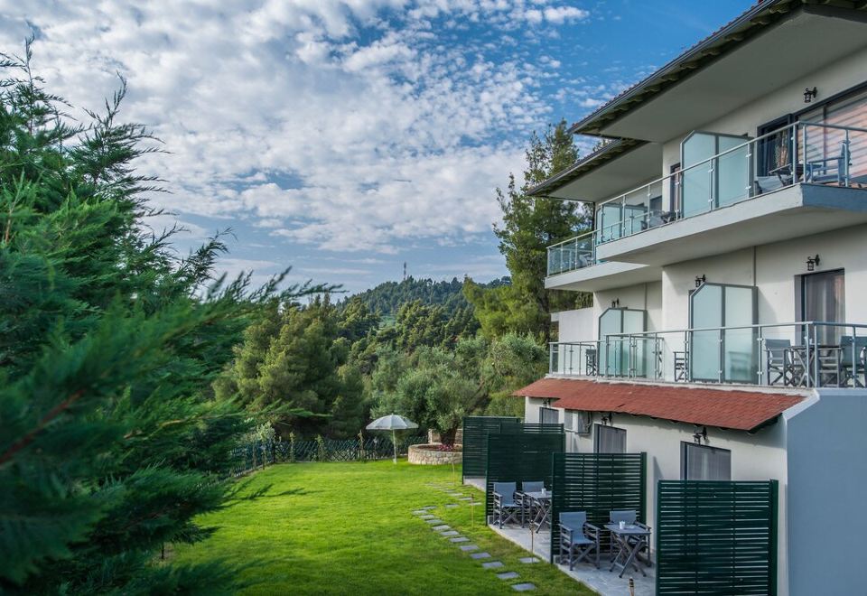 Hotel Mirabilia Boutique Hotel, Exterior, Garden