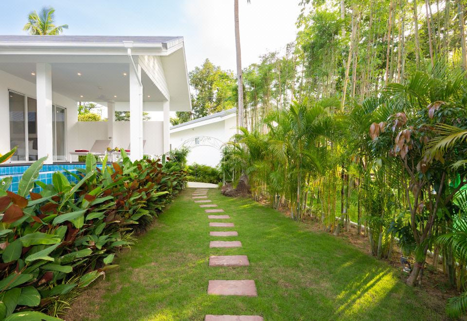 Hotel Oso Villas, Exterior, Garden