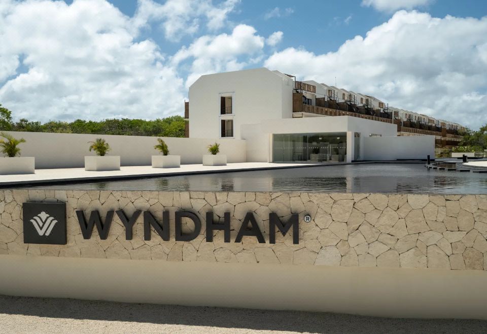 Hotel Wyndham Tulum, Exterior, Hotel Exterior