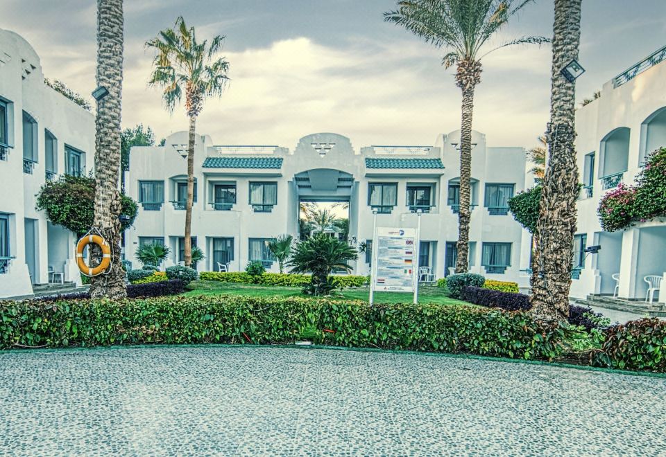 Hotel Falcon Hills Hotel, Exterior, Hotel Exterior