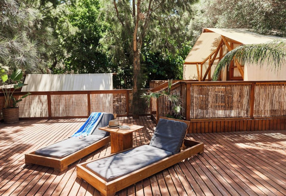 Hotel Taiga Tarifa, Exterior, Garden