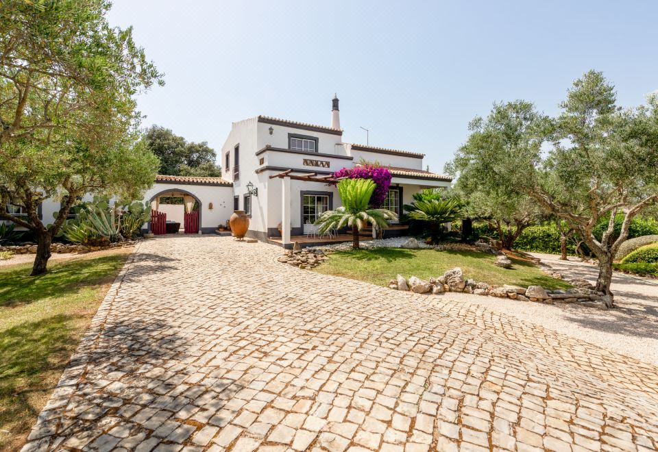 Hotel Quintal Das Oliveiras, Exterior, Garden