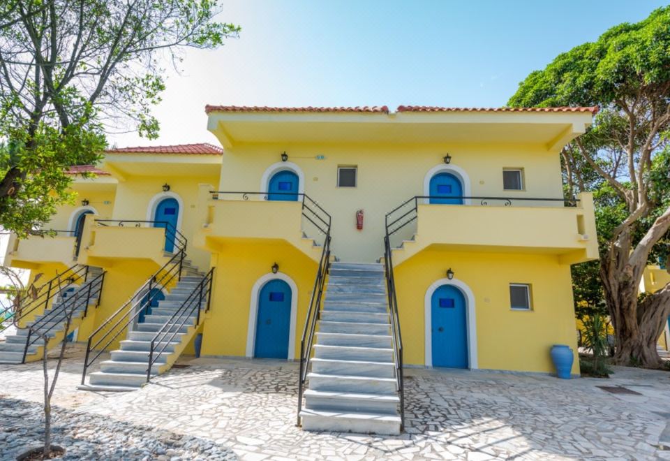 Hotel Ammes, Exterior, Hotel Exterior