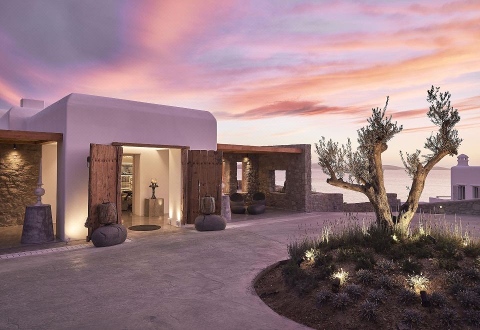 Hotel Amazon Mykonos Resort & Spa, Exterior, Garden