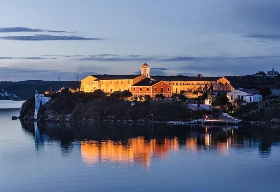 Hotel del Almirante, Exterior, Hotel Exterior