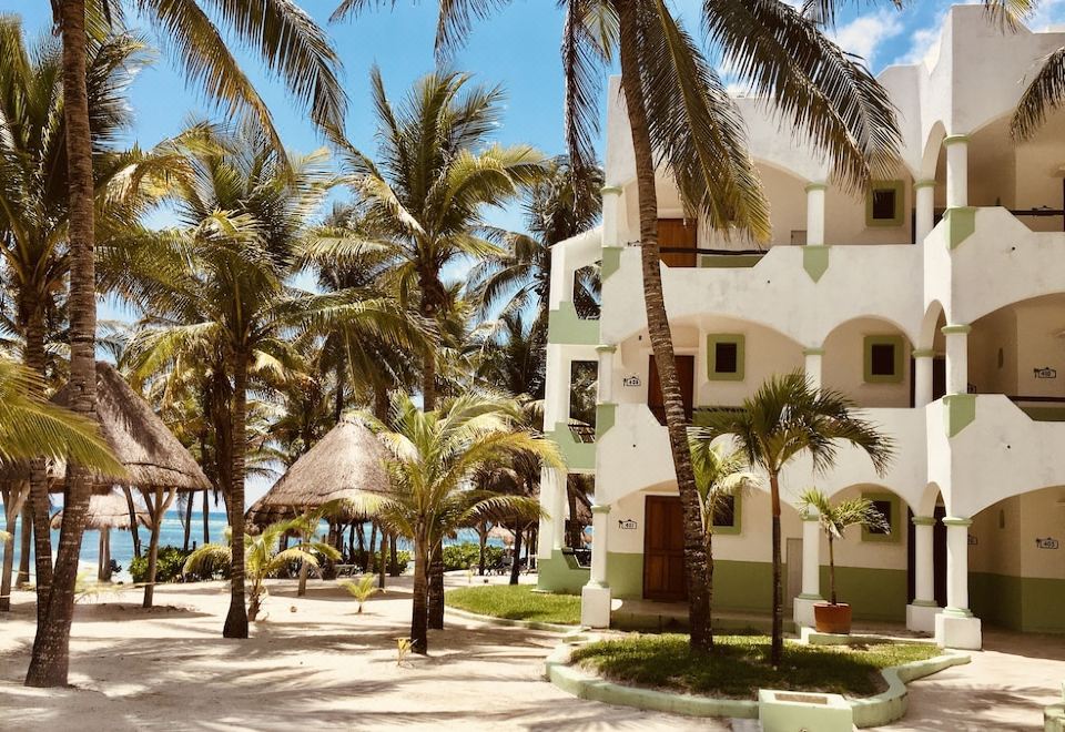 Hotel Club Akumal Caribe, Exterior, Hotel Exterior