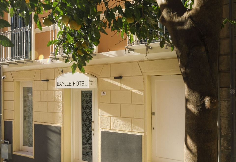 Hotel Baylle, Exterior, Hotel Exterior