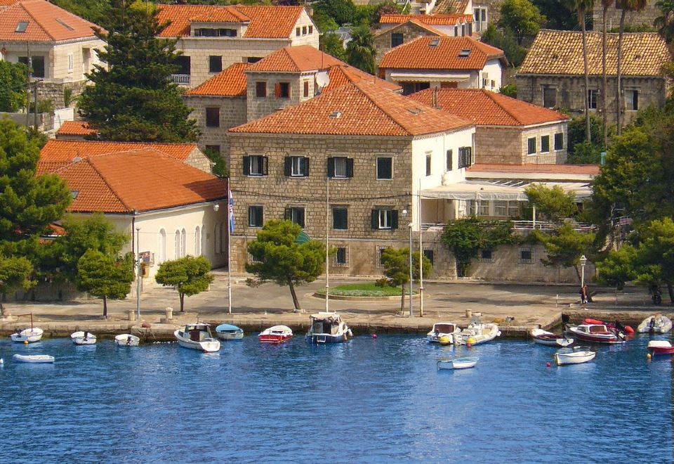 Hotel Supetar, Exterior, Hotel Exterior