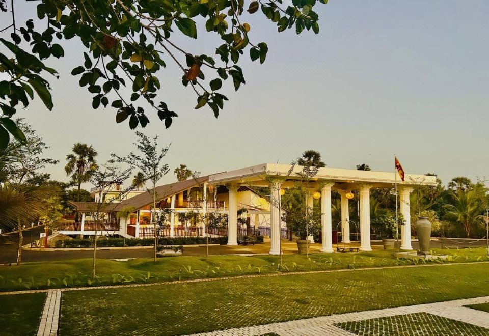 Hotel Uppuveli Beach by Dsk, Exterior, Garden