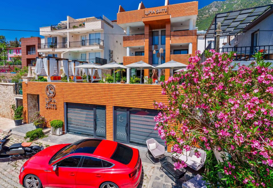 Hotel Lupia Suites, Exterior, Hotel Exterior