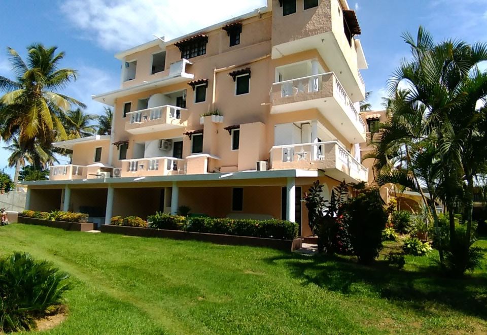 Hotel Coco Plaza, Exterior, Hotel Exterior