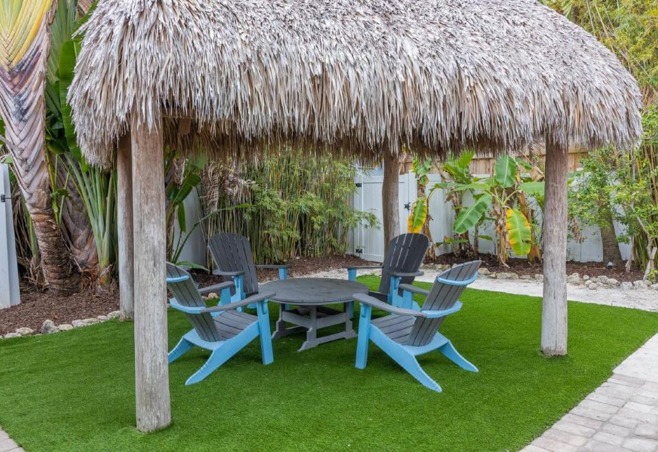 Hotel Siesta Key Beachside Villas, Exterior, Garden