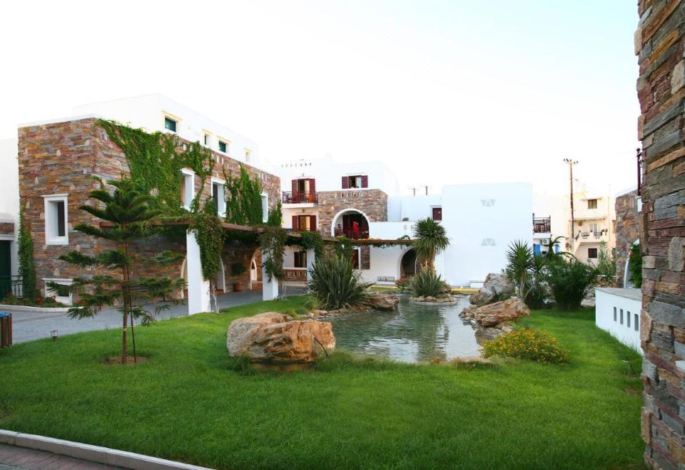 Hotel Naxos Resort Beach Hotel, Exterior, Garden