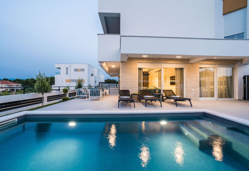Hotel Apartment Sun Private Pool and Jacuzzi, Leisure & Recreation, Outdoor Swimming Pool