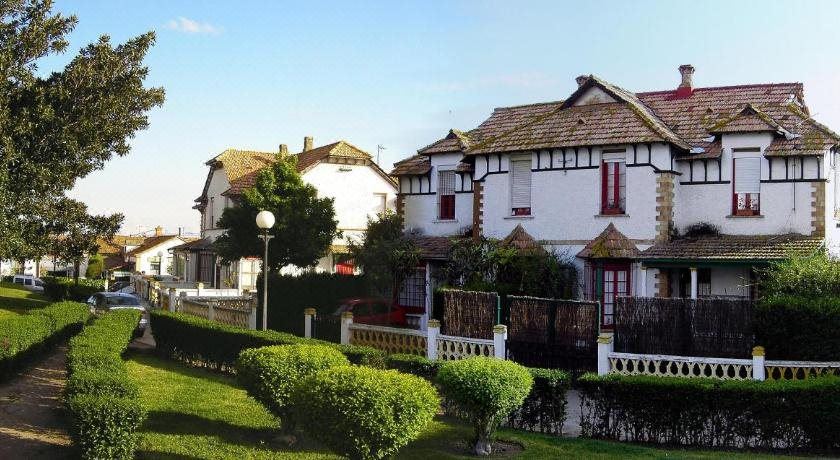 Hotel Vivienda Reina Victoria, Exterior, Hotel Exterior