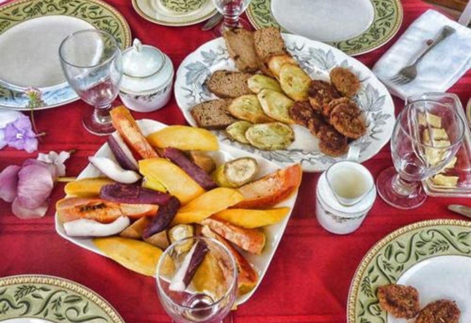Hotel The Fan Villa, Dining, Cuisine