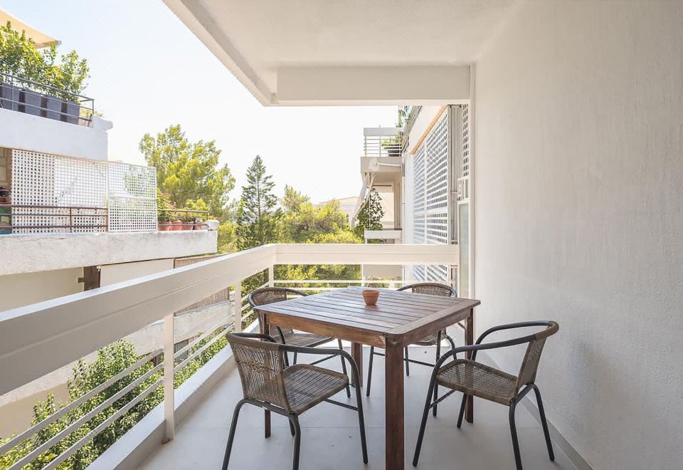 Hotel Lovely 2 Bedroom Apartment Vouliagmeni, Public Areas, Public Areas