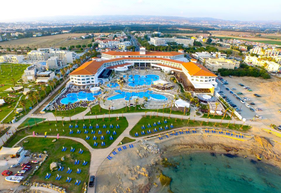 Hotel Olympic Lagoon Resort Paphos, Exterior, Hotel Exterior