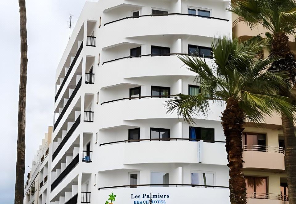 Hotel Les Palmiers Beach Boutique Hotel & Luxury Apartments, Exterior, Hotel Exterior