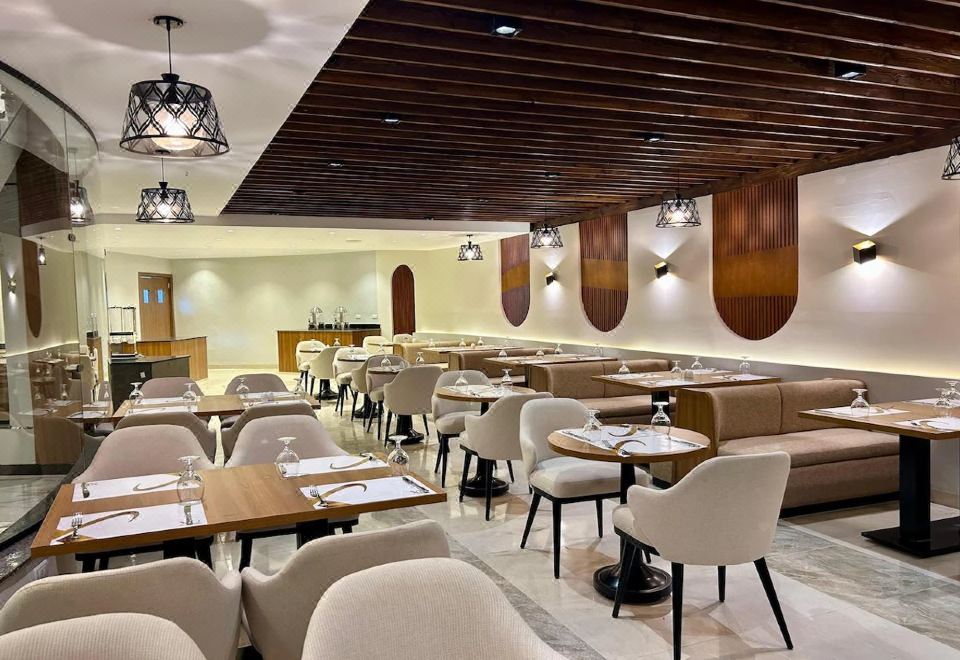 Hotel XU San Stefano Hotel Alexandria, Dining, Restaurant