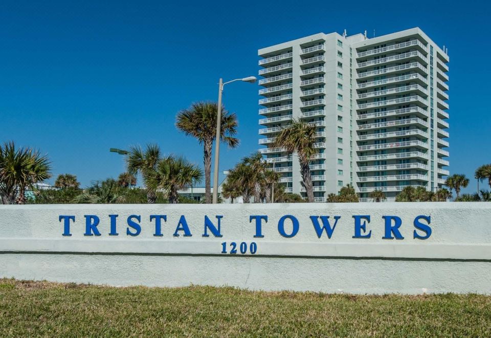 Hotel Tristan Towers unit 2B, Exterior, Hotel Exterior