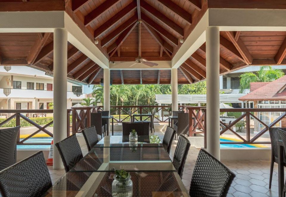 Hotel Silvestre, Dining, Restaurant