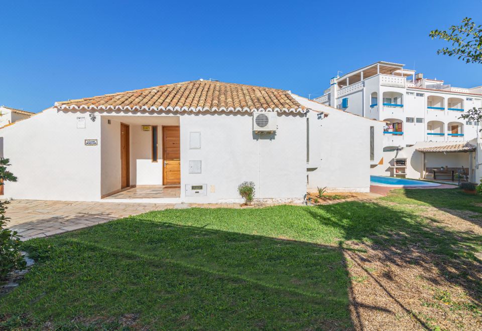 Hotel Villa Genoveva, Exterior, Garden