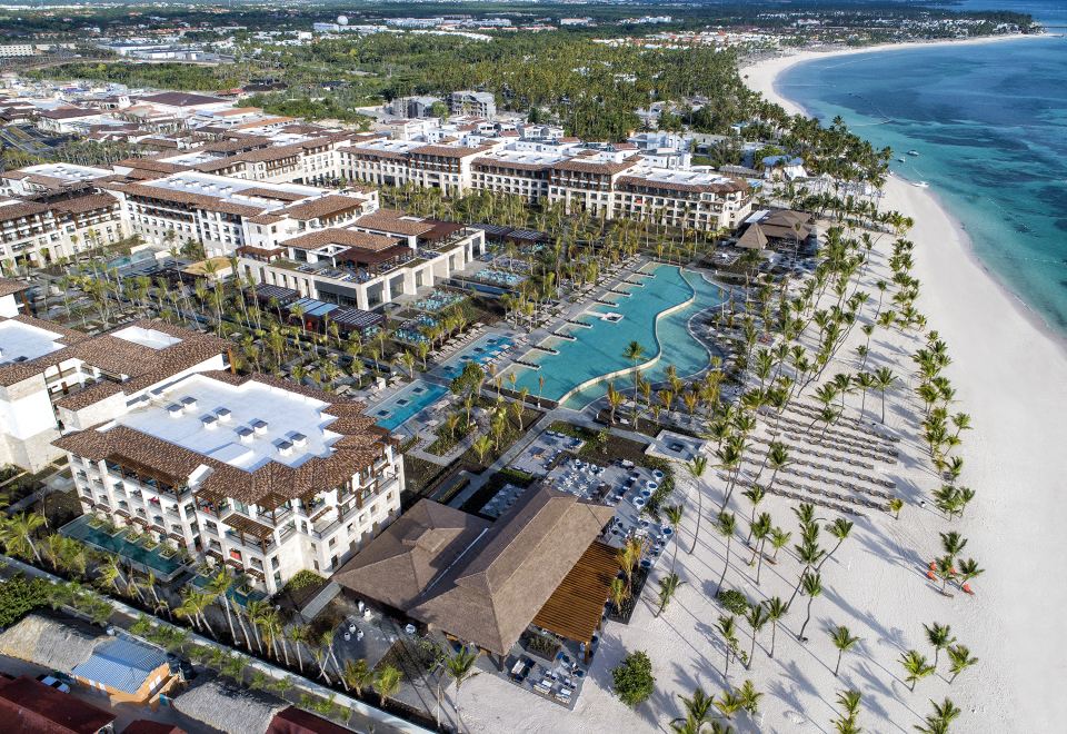 Hotel Lopesan Costa Bávaro Resort, Spa & Casino, Exterior, Hotel Exterior