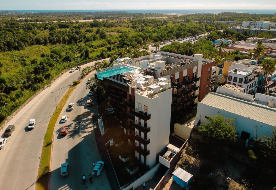 Hotel Flamboyan Hotel & Residences, Exterior, Hotel Exterior