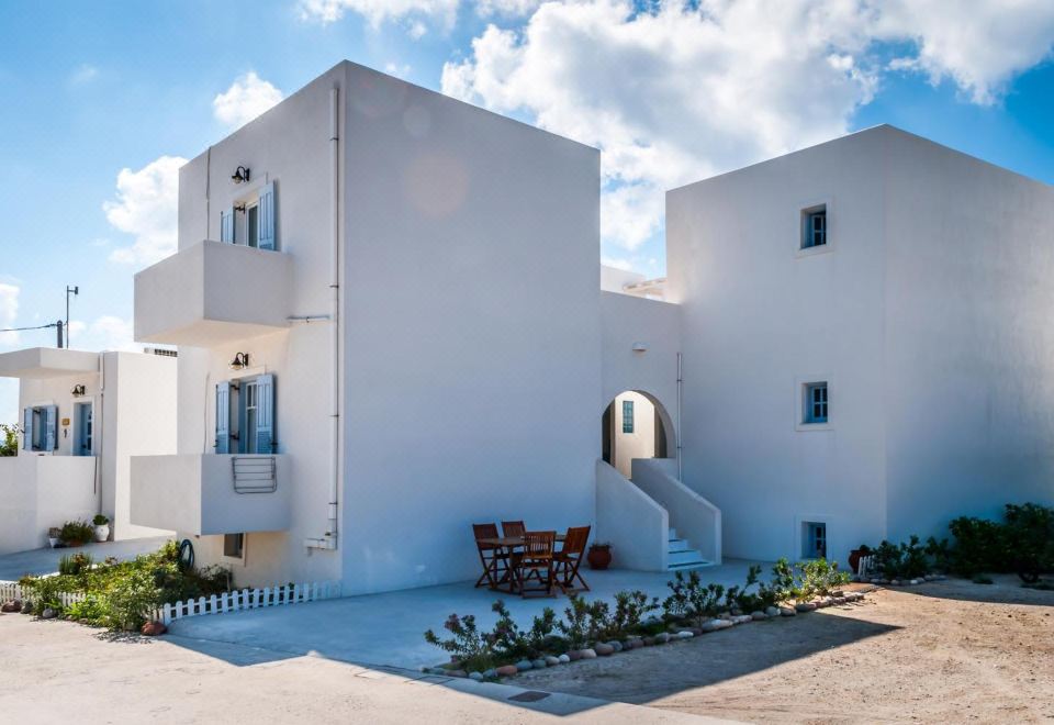 Hotel Ippocampos Studios, Exterior, Hotel Exterior