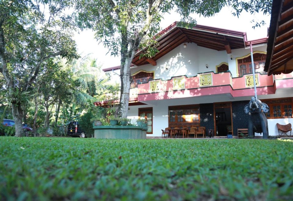 Hotel Sumal Villa, Exterior, Hotel Exterior