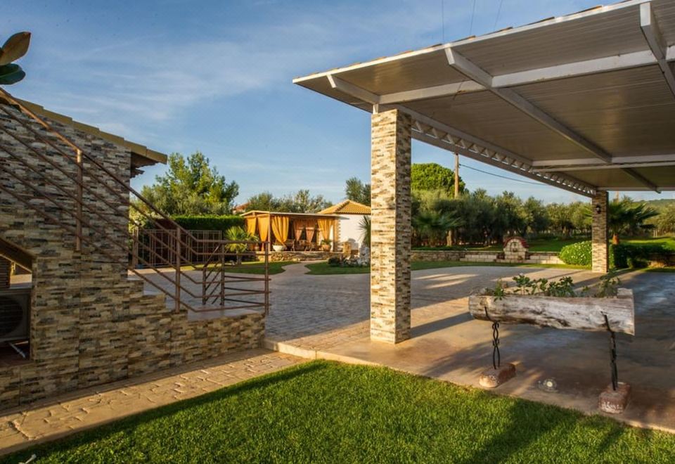Hotel Comfy Nest in A Garden, Near a Sandy Beach, Exterior, Hotel Exterior