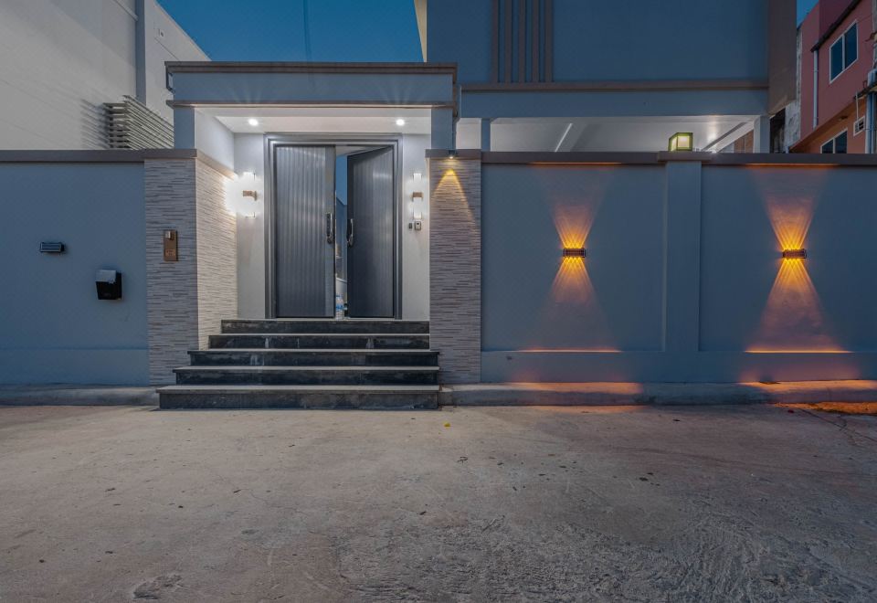 Hotel Pattaya Jomtien Beach 4 bedrooms - independent swimming pool and KTV, Exterior, Hotel Exterior