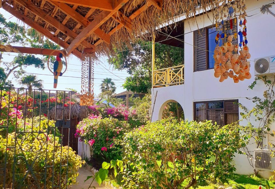 Hotel Ltu Garden, Exterior, Garden