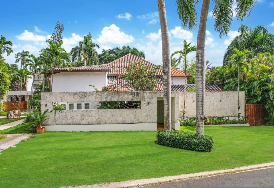 Hotel Cozy Private Family Villa at Casa de Campo Pool BBQ Golf Cart, Exterior, Hotel Exterior