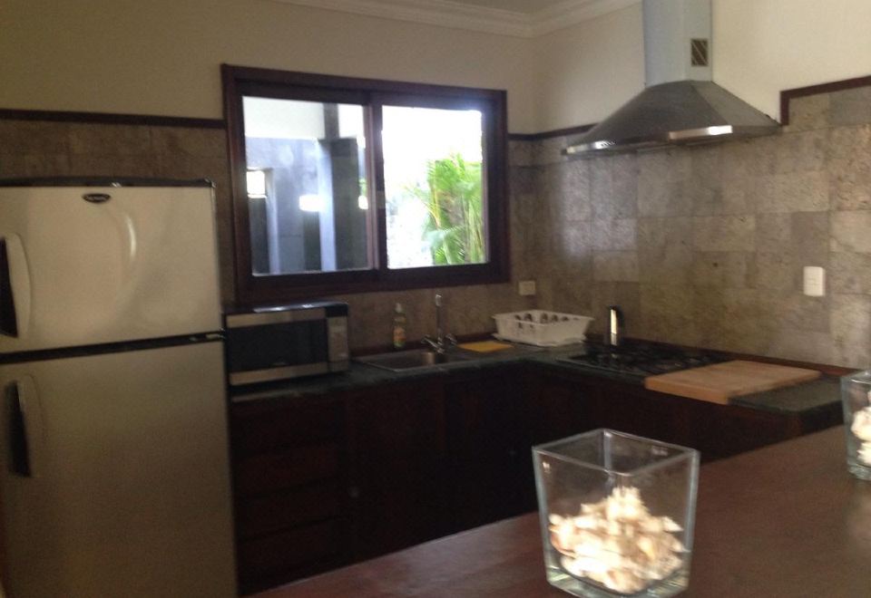 Hotel Exotic Villa II - Three Bedroom Villa in Juan Dolio Beach, Dining, Restaurant