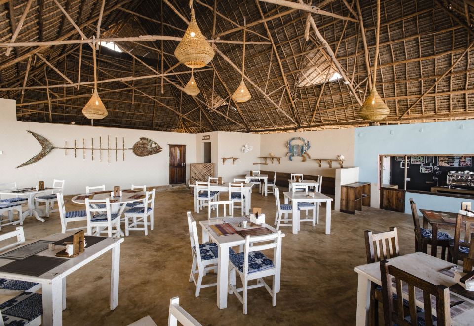 Hotel Paje Beach Apartments & Hotel, Dining, Restaurant